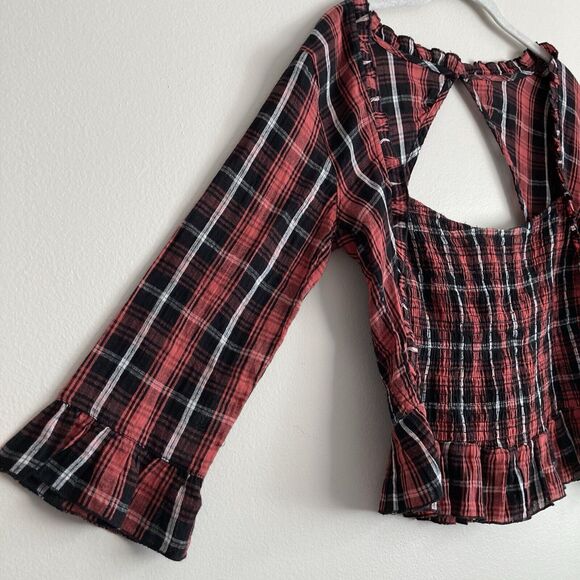 Free People Nicole Smocked Plaid Top Red Black Cropped Open Back Size Medium - Picture 5 of 11